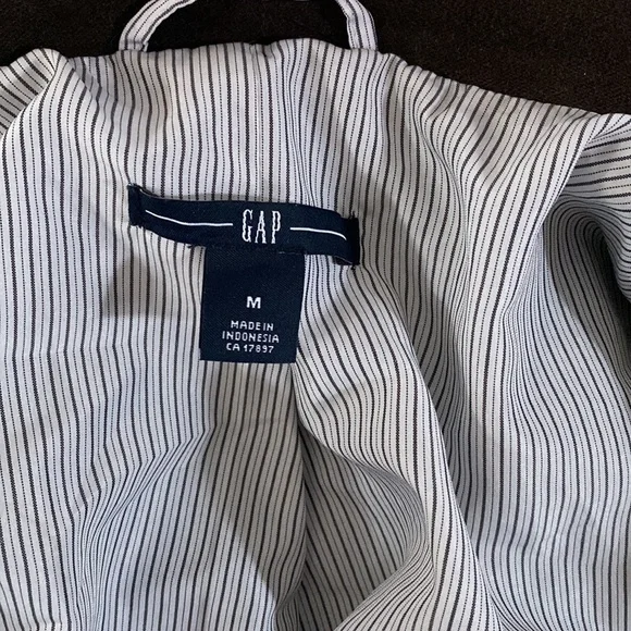 Women’s Fall Jacket - Picture 2 of 6